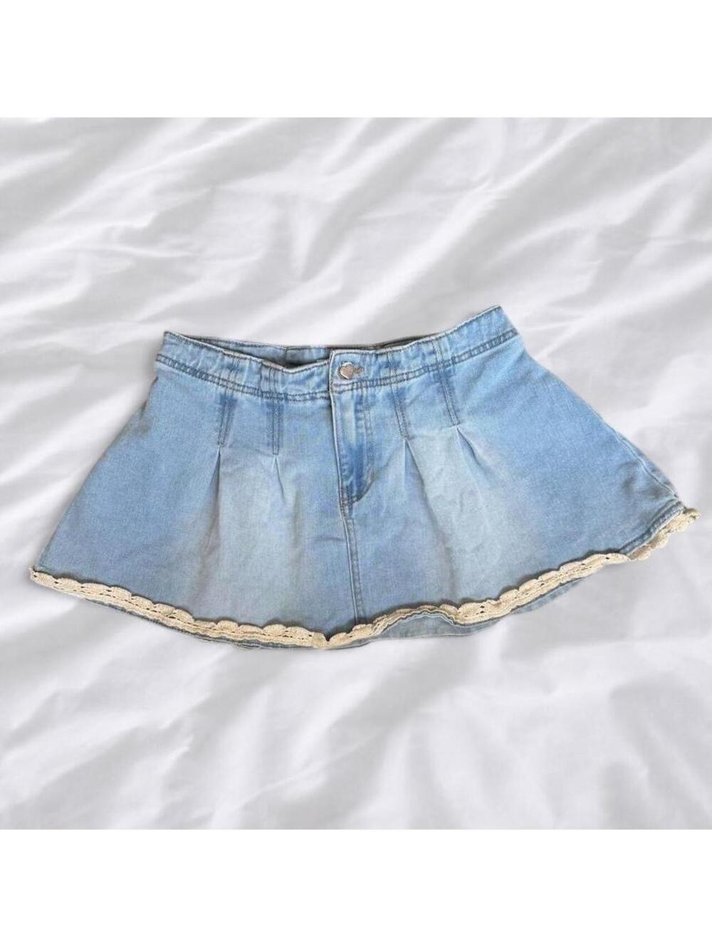 Celebrity Pink Light Wash Denim Mini Skirt | Lace Trim | Size Small